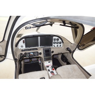 Cirrus SR-22