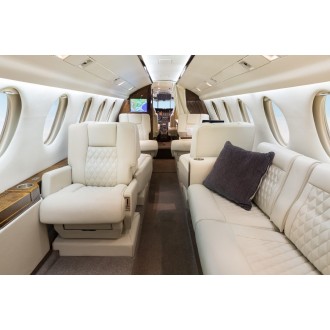 Dassault Falcon 50