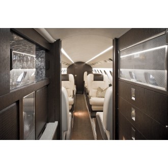 Dassault Falcon 50