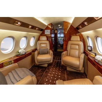 Dassault Falcon 900