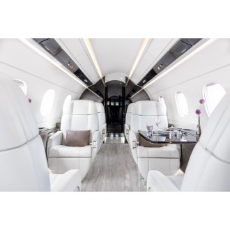 Embraer Legacy 450