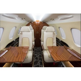 Embraer Phenom 300