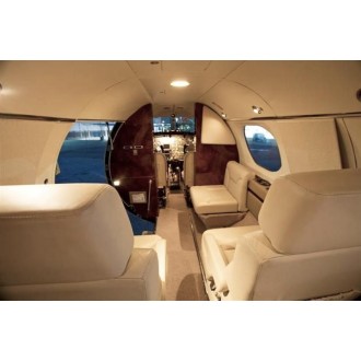 Learjet 25