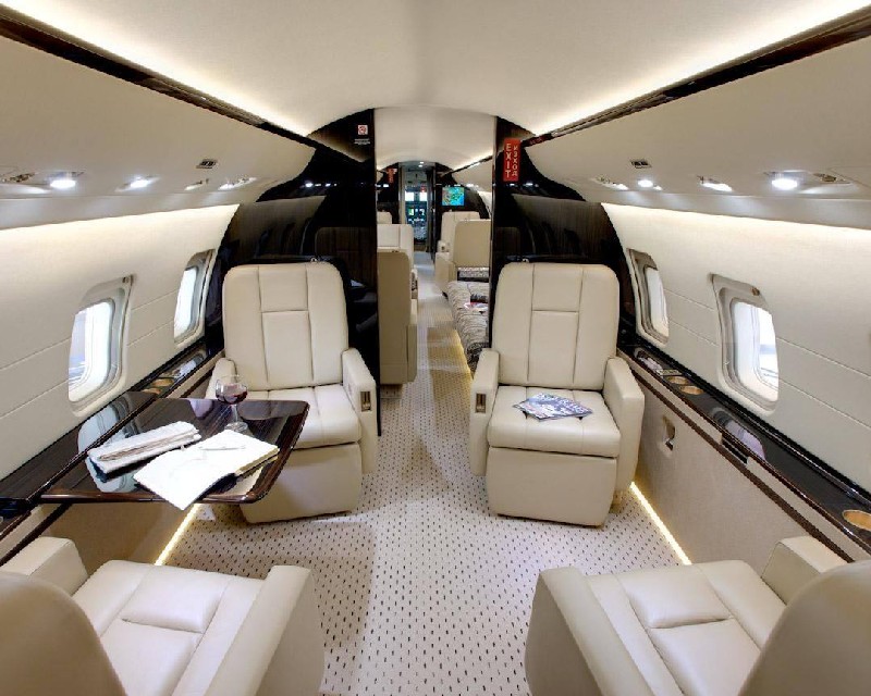 аренда самолета Bombardier Challenger 850