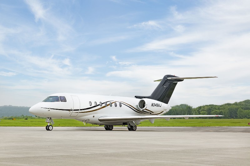 арендовать бизнес джет Beechcraft Hawker 4000