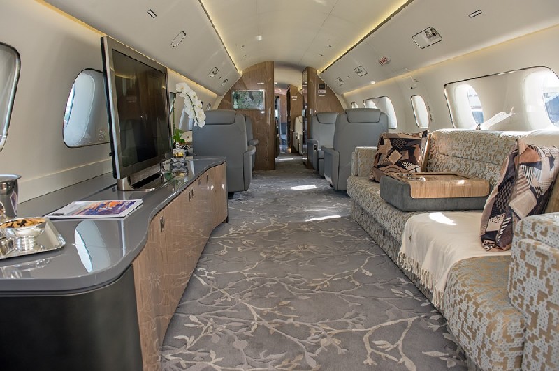 перелет самолетом Embraer Lineage 1000