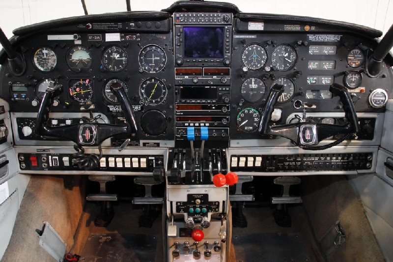 перелет самолетом Piper Aztec